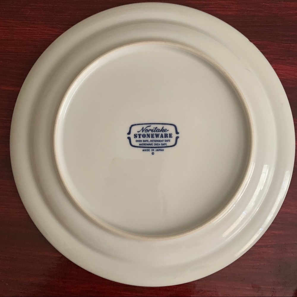 Set of 6 Noritake Running Free salad plates - Picture 4 of 8